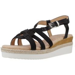 Sandały MTNG 50829M Czarny. Czarne sandały mtng, bez wzorów, ze skóry, bez obcasa, bez zapięcia. Za 134.99 zł.