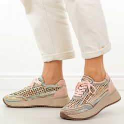 Różowe sneakersy damskie M.Daszyński Ol39-2. Czerwone obuwie sportowe M.Daszyński, na jesień, z jeansu, bez zapięcia. W wyprzedaży za 269.10 zł.