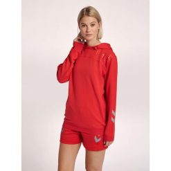 Damska bluza z kapturem Hummel hmlLEAD poly. Czerwone bluzy Hummel, m, bez wzorów, z materiału, z kapturem. W wyprzedaży za 162.00 zł.