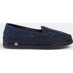 Baldinini Skórzane espadryle w kolorze granatowym rozmiar: 38. Niebieskie espadryle Baldinini, bez wzorów, ze skóry, bez obcasa, bez zapięcia. Za 568.34 zł.