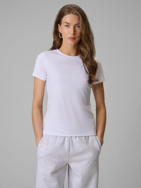 4F T-shirt slim gładki damski - biały S. Białe t-shirty 4f, s, bez wzorów, z dzianiny, bez kołnierzyka, bez ramiączek. W wyprzedaży za 39.99 zł.