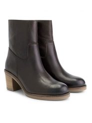 TRAVELIN' Skórzane botki "Meneac" w kolorze brązowym rozmiar: 41. Brązowe botki Travelin', bez wzorów, bez obcasa, na obcasie, bez zapięcia. Za 235.50 zł.