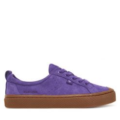 Trampki CARIUMA. Fioletowe trampki CARIUMA, bez wzorów, bez zapięcia. Za 499.99 zł.