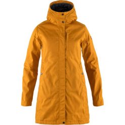 Płaszcz damski Fjallraven Kiruna Padded Parka. Brązowe parki Fjällräven, z puchu, sportowe, bez kaptura. Za 1,584.99 zł.