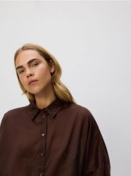 Koszula z lyocellu - brązowy. Brązowe koszule Reserved, l, bez wzorów, z lyocellu, bez kołnierzyka, bez ramiączek. Za 139.99 zł.