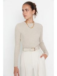 Trendyol Sweter w kolorze beżowym rozmiar: M. Brązowe swetry Trendyol, m, bez wzorów, ze splotem, bez ramiączek. Za 61.60 zł.
