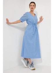 Josephine & Co Sukienka "Grazia" w kolorze niebieskim rozmiar: 44. Niebieskie sukienki Josephine & Co, bez wzorów, z bawełny, bez kołnierzyka, bez ramiączek, midi. Za 195.99 zł.