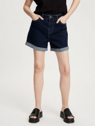 Cross Jeans Szorty dżinsowe w kolorze granatowym rozmiar: W27. Niebieskie szorty Cross Jeans, z aplikacjami, z bawełny, klasyczne, z podwyższonym stanem. Za 105.38 zł.