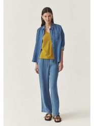 TATUUM Bluzka dżinsowa w kolorze niebieskim rozmiar: 44. Niebieskie bluzki Tatuum, bez wzorów, z lyocellu, bez kołnierzyka, bez ramiączek. Za 162.49 zł.