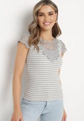Szary Bawełniany T-shirt z Prążkowanej Dzianiny Ozdobiony Koronką Liasilo. Szare t-shirty Born2be, m, bez wzorów, z bawełny, bez kołnierzyka, bez ramiączek. W wyprzedaży za 38.24 zł.