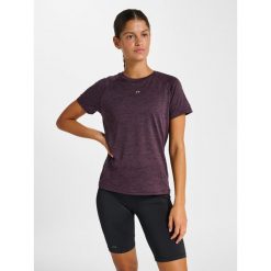 Koszulka damska Newline Active. Czerwone bluzki Newline, bez wzorów, sportowe, bez kołnierzyka, bez ramiączek. Za 177.50 zł.