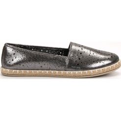 Vgy Max szare Błyszczące Espadryle. Szare espadryle VGY MAX, bez wzorów, bez obcasa, bez zapięcia. W wyprzedaży za 69.00 zł.