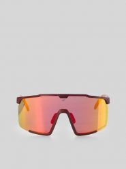 4F Okulary przeciwsłoneczne z lustrzaną powłoką - czerwone Uniwersalny. Czerwone okulary przeciwsłoneczne 4f, bez wzorów, sportowe. Za 199.99 zł.