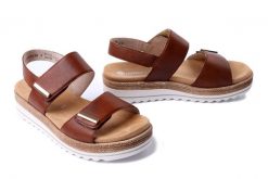 RIEKER REMONTE D0Q59-24 brown, sandały damskie. Brązowe sandały Rieker Remonte, bez wzorów, ze skóry, bez obcasa, na obcasie, bez zapięcia. Za 379.90 zł.