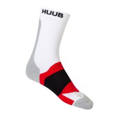 Skarpety do biegania HUUB Active Sock. Białe skarpety HUUB, bez wzorów. Za 26.99 zł.