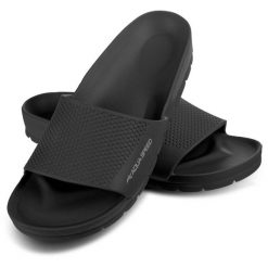 Klapki basenowe unisex Aqua Speed Oslo. Czarne klapki Aqua-Speed, bez wzorów, bez obcasa. Za 59.99 zł.