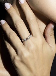 ATELIER DU DIAMANT Złoty pierścionek "Eclat Joli" z diamentami rozmiar: 60. Żółte pierścionki ATELIER DU DIAMANT, z diamentem, złote. Za 1,652.99 zł.