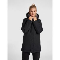 Parka dla kobiet Hummel North. Czarne parki Hummel, na jesień, xl, z tkaniny, biznesowe, moda ciążowa, z kapturem. Za 595.05 zł.