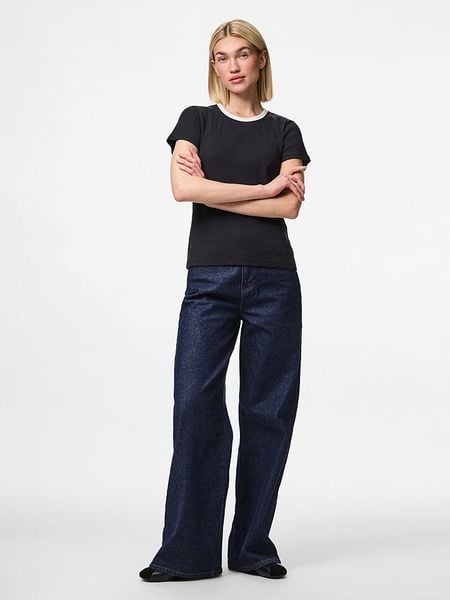 Pieces Koszulka "Pcmay" w kolorze czarnym rozmiar: S. Czarne bluzki Pieces, s, bez wzorów, prążkowane, bez kołnierzyka, bez ramiączek. Za 36.95 zł.