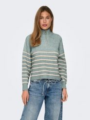 ONLY Sweter w kolorze błękitnym rozmiar: S. Niebieskie swetry Only, s, bez wzorów, ze splotem, bez ramiączek. Za 108.74 zł.