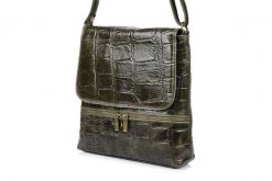 Listonoszka skórzana VERA PELLE B69 khaki. Brązowe torebki klasyczne z aplikacjami, z lakierowanej skóry, lakierowane, bez dodatków. Za 164.99 zł.