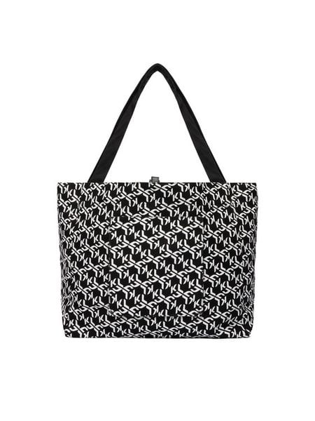 Karl Lagerfeld Jeans Torebka B1W50009 Czarny. Czarne shopper Karl Lagerfeld Jeans, bez wzorów, z jeansu, bez dodatków. Za 339.99 zł.