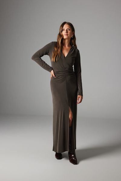 SUKIENKA NICOLE SZARO- BRĄZOWA XS - Flawless. Szare sukienki Flawless, na co dzień, xs, bez wzorów, z materiału, eleganckie, bez kołnierzyka, bez ramiączek, maxi, dopasowane. Za 469.00 zł.