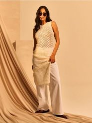 Jeansy wide leg high waist z materiałowym paskiem - biały. Białe jeansy Sinsay, bez wzorów, z podwyższonym stanem. Za 59.99 zł.