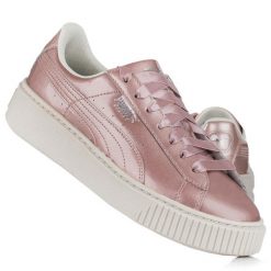 Buty damskie do chodzenia Puma BASKET PLATFORM METAL. Czerwone obuwie sportowe Puma, z materiału, bez zapięcia, trekkingowe. W wyprzedaży za 119.00 zł.