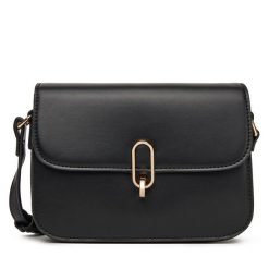 Torebka DeeZee. Czarne listonoszki DeeZee, bez wzorów, bez dodatków. Za 149.99 zł.