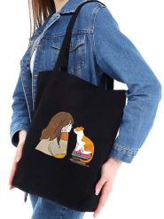 MORI Torebka w kolorze czarnym - 25 x 40 x 8 cm rozmiar: onesize. Czarne torby na ramię MORI, bez wzorów, z bawełny, na ramię, bez dodatków. Za 46.45 zł.