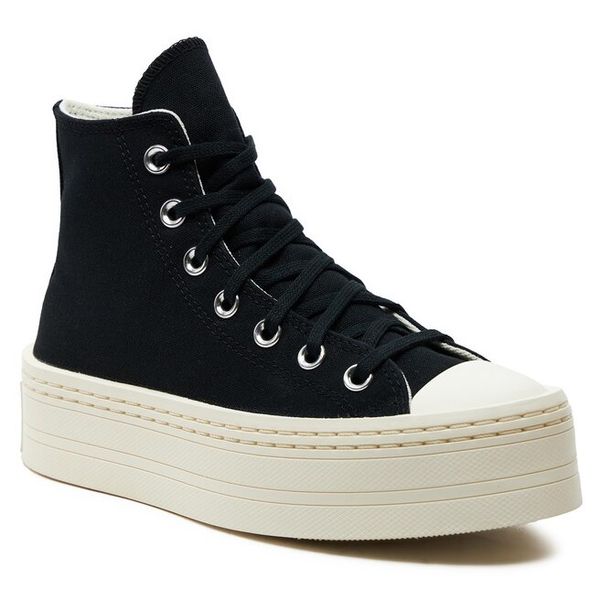 Trampki Converse. Czarne trampki Converse, bez wzorów, bez zapięcia. Za 379.99 zł.