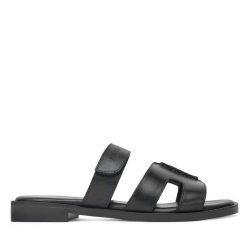 Klapki Lasocki. Czarne klapki Lasocki, bez wzorów, bez obcasa. Za 97.99 zł.