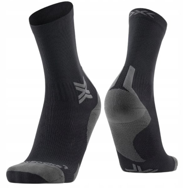 Skarpety X-Socks RUN DISCOVER CREW B036. Czarne skarpety X Socks, bez wzorów. Za 94.99 zł.