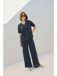 Kaffe Koszulka dzianinowa w kolorze granatowym rozmiar: XL. Niebieskie bluzki Kaffe, xl, bez wzorów, z dzianiny, bez kołnierzyka, bez ramiączek. Za 127.05 zł.