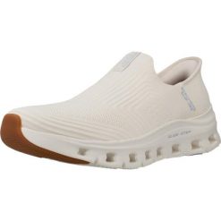 Kapcie SKECHERS GLIDE STEP PRO SLIP-INS Beżowy. Brązowe obuwie domowe Skechers, bez wzorów, z tkaniny, bez zapięcia. Za 359.99 zł.