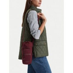 Saszetka Hunter. Czerwone torby na ramię Hunter, bez wzorów, młodzieżowe, bez dodatków. Za 99.99 zł.