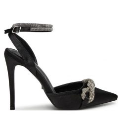 Szpilki DeeZee. Czarne szpilki DeeZee, bez wzorów, bez obcasa, na szpilce, bez zapięcia. Za 159.99 zł.