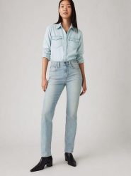 Levi's Dżinsy "724" - Slim fit - w kolorze błękitnym rozmiar: W28/L28. Niebieskie jeansy Levi's®, l, z aplikacjami, z podwyższonym stanem. Za 209.95 zł.