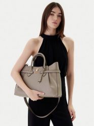 Guess Torebka Yesba HWBG78 33070 Brązowy. Brązowe torebki klasyczne Guess, z aplikacjami, ze skóry, bez dodatków. Za 719.99 zł.