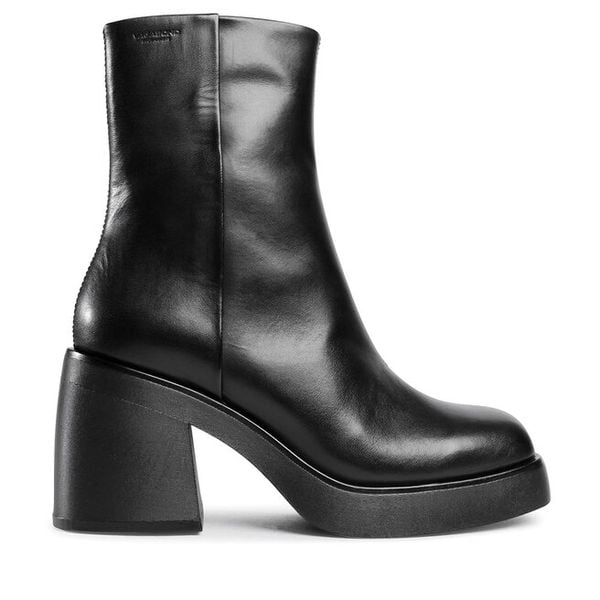 Botki Vagabond Shoemakers. Czarne botki Vagabond Shoemakers, bez wzorów, bez obcasa, na słupku, bez zapięcia. Za 779.99 zł.