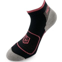 Skarpetki McKees Fuchsia 36-38 z Miękkiej Bawełny dla Kobiet. Czerwone skarpety ZEAGLE, bez wzorów, z bawełny. Za 79.99 zł.