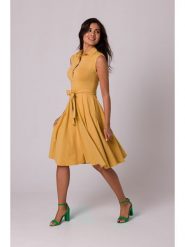 Be Wear Sukienka w kolorze żółtym rozmiar: XL. Żółte sukienki Be Wear, xl, bez wzorów, z tkaniny, bez kołnierzyka, bez ramiączek, midi, rozkloszowane. Za 158.47 zł.