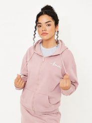 Bench Bluza "Jayla" w kolorze jasnoróżowym rozmiar: 40. Różowe bluzy Bench, bez wzorów, bez kaptura. Za 122.96 zł.