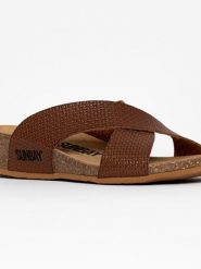 Sunbay Klapki "Brisbane" w kolorze brązowym na koturnie rozmiar: 38. Brązowe klapki Sunbay, bez wzorów, z otwartym noskiem, bez obcasa, na koturnie. Za 169.95 zł.