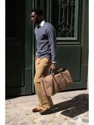 Victor & Hugo Paris Torba podróżna w kolorze jasnobrązowym - 53 x 27 x 27 cm rozmiar: onesize. Brązowe torby na ramię Victor & Hugo Paris, bez wzorów, z materiału, przez ramię, bez dodatków. Za 369.99 zł.