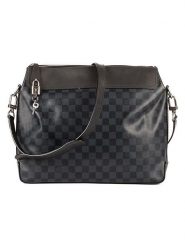 Louis Vuitton Torebka "Greenwich" w kolorze czarnym - 36 x 29 x 10 cm rozmiar: onesize. Czarne torby na ramię Louis Vuitton, bez wzorów, z materiału, na ramię, bez dodatków. Za 5,169.21 zł.