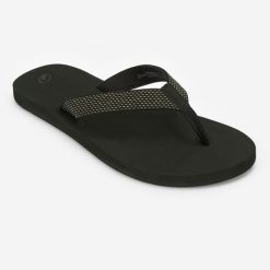 Japonki damskie Olaian 550. Czarne klapki OLAIAN, bez wzorów, z bawełny, bez obcasa, na płaskiej podeszwie. Za 69.99 zł.