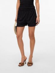 Vero Moda Szorty w kolorze czarnym rozmiar: M. Czarne szorty Vero Moda, bez wzorów. Za 92.42 zł.