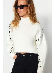 Trendyol Sweter w kolorze kremowym rozmiar: M. Brązowe swetry Trendyol, m, bez wzorów, ze splotem, bez ramiączek. Za 95.69 zł.